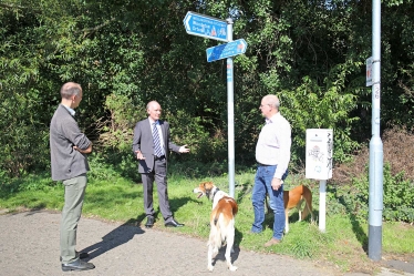 Andrew-Willey,-local-Conservative-ward-candidate,-Darryl-Preston-Conservative-PCC-candidate-May-2021-election-and-Councillor-Andy-Coles-on-the-Wellingtonia-Cycleway-in-Fletton-and-Woodston-Ward-discussing-local-drug-issues.